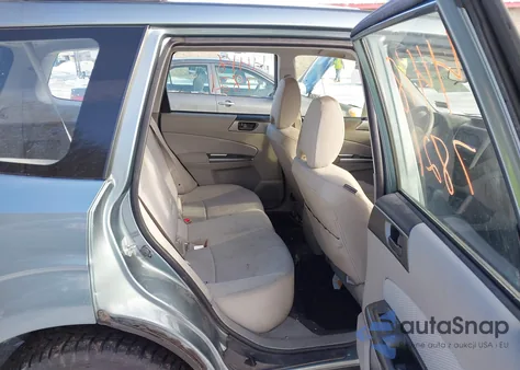 2011 Subaru Forester 2.5X из США, поврежденный, VIN JF2SHABCXBH777547